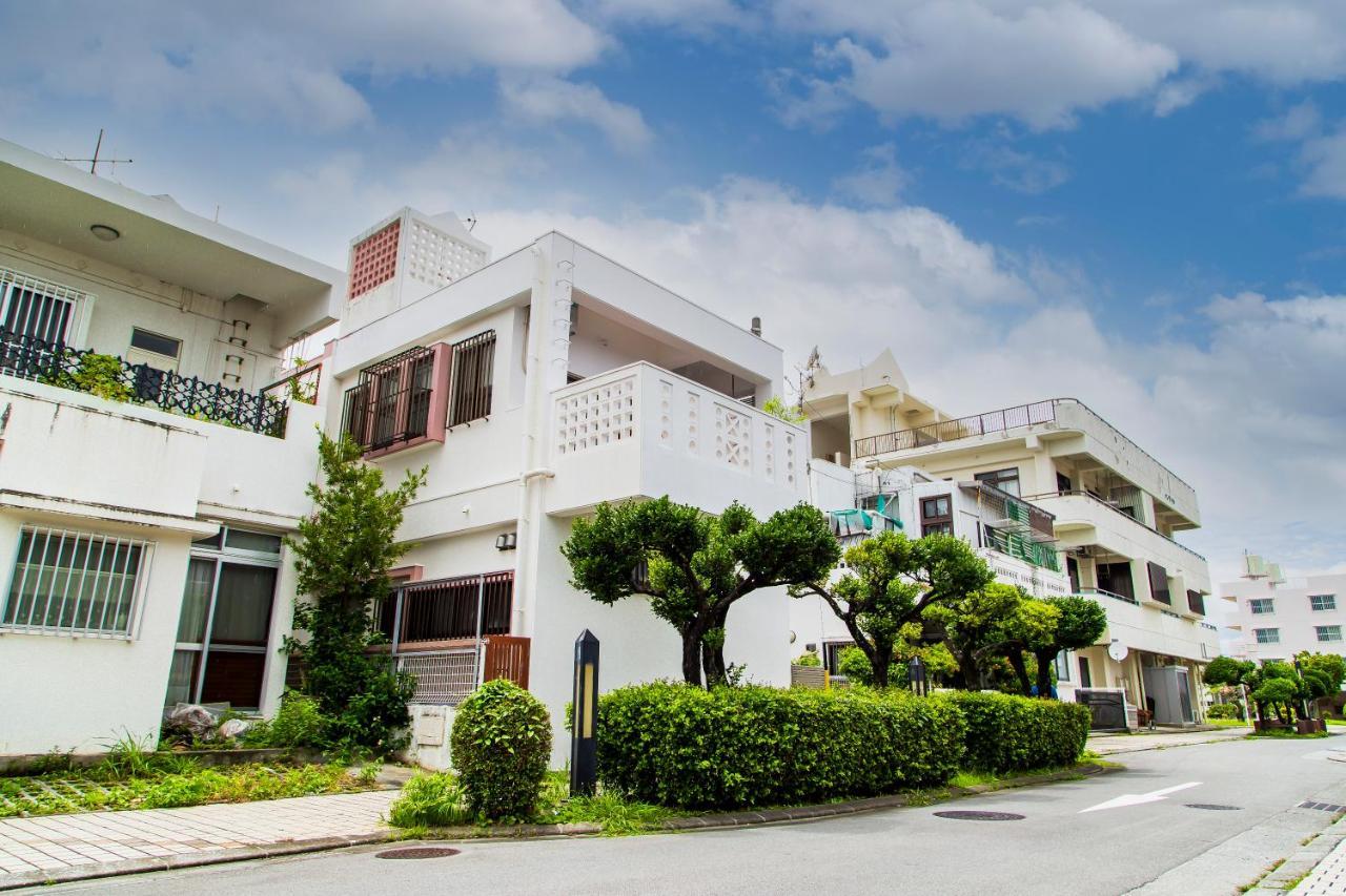 北谷日漁別荘 Chatan Exteriör bild